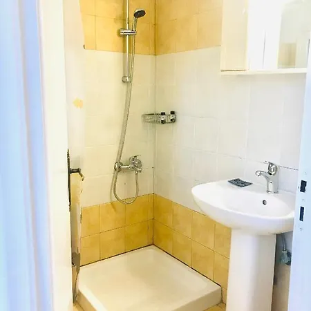 In - In Banos With Shared Swimming Pool Рода